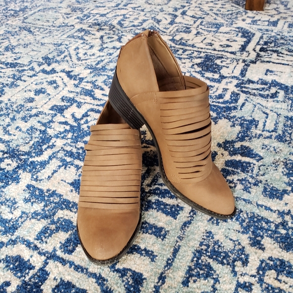 American Rag Shoes - American Rag booties